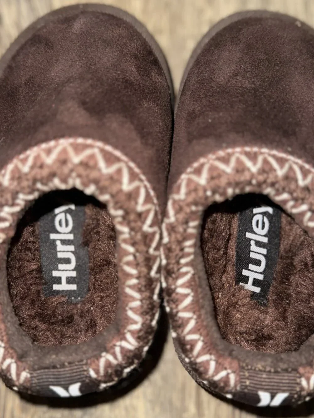 Hurley Kids Modi Slippers Brown Faux Fur Suede Size 5 Toddler Great Condition